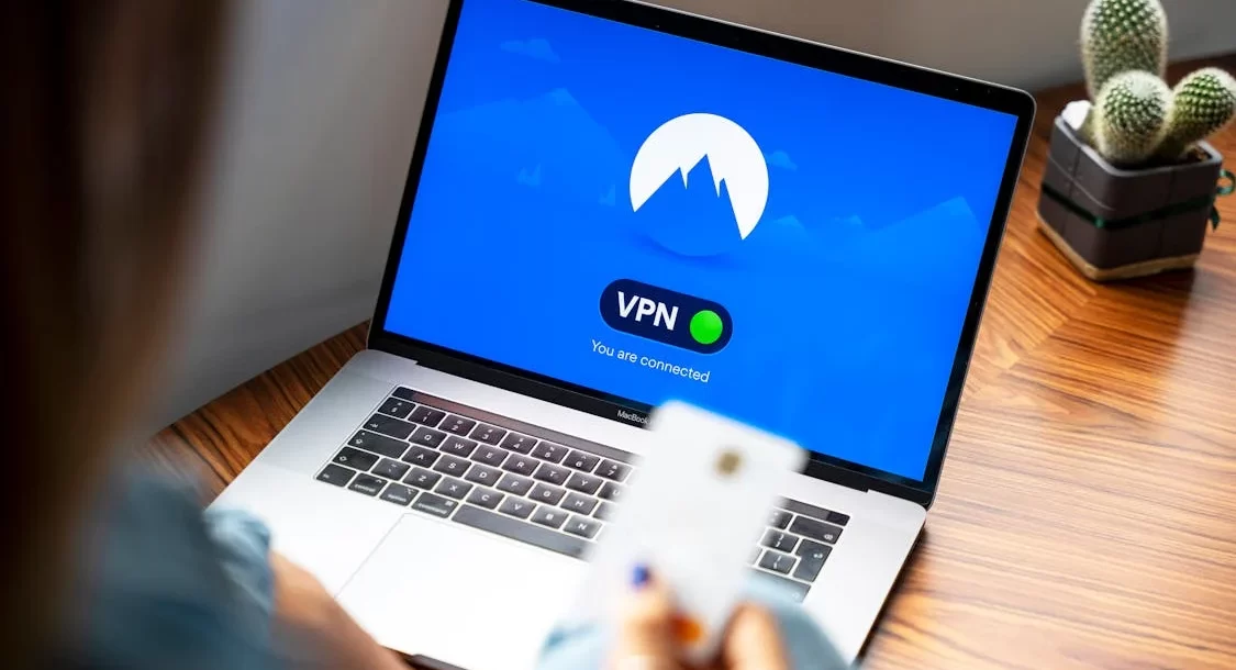 Perbedaan VPS dan VPN